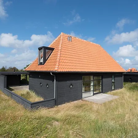 Holiday home Holiday Strandklit 020441